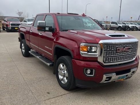 Used 2019 GMC Sierra 3500 Denali w/ Duramax Plus Package AWD/4WD image 3