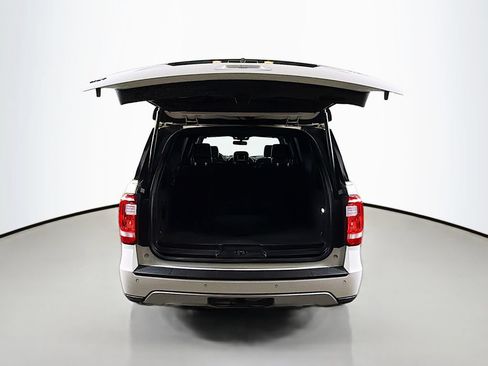Used 2019 Ford Expedition Max XLT w/ Equipment Group 202A AWD/4WD image 23