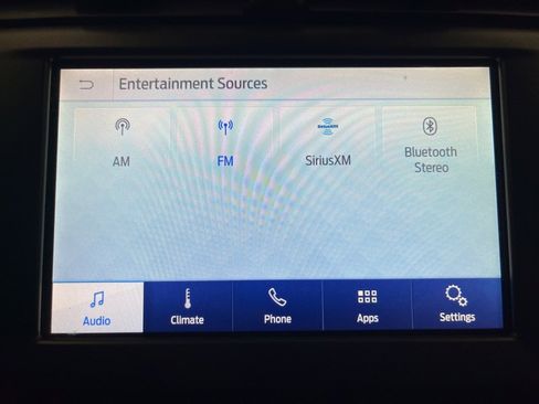 Used 2020 Ford Fusion SE image 23