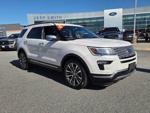 Used 2018 Ford Explorer Platinum AWD/4WD image 1
