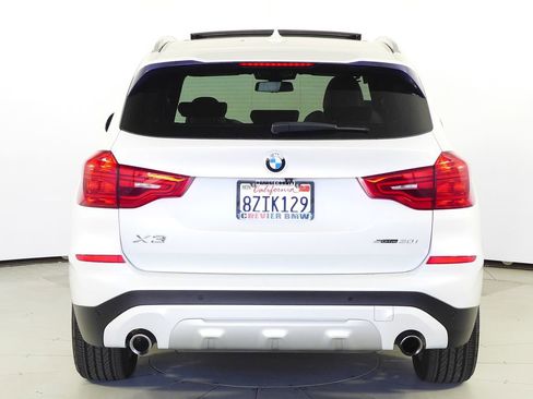 Used 2019 BMW X3 sDrive30i image 9