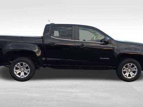Used 2019 Chevrolet Colorado LT w/ LT Convenience Package RWD image 2