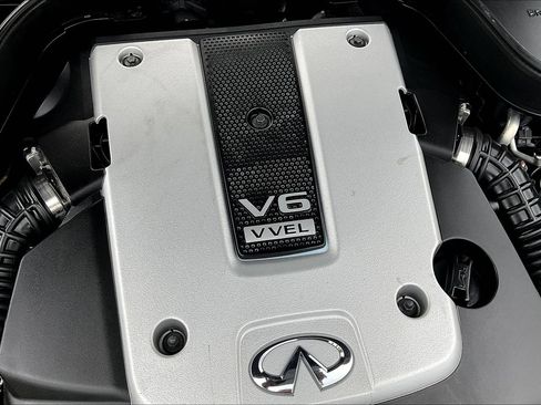 Used 2015 INFINITI Q40 AWD w/ Navigation Package image 30