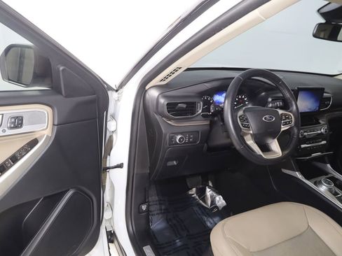Used 2021 Ford Explorer Limited w/ Equipment Group 301A image 50