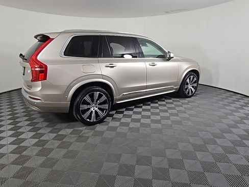 Used 2024 Volvo XC90 T8 Plus AWD/4WD image 11