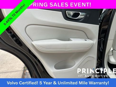 Certified 2023 Volvo XC60 B5 Ultimate w/ Climate Package FWD image 33