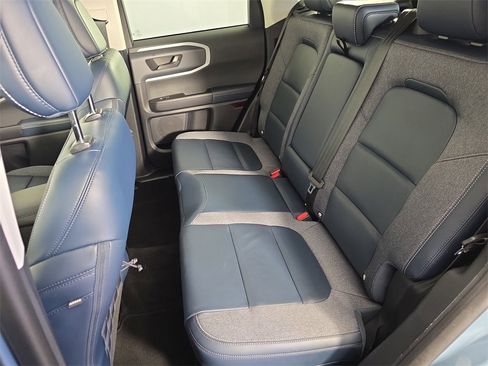 Used 2022 Ford Bronco Sport Outer Banks image 32