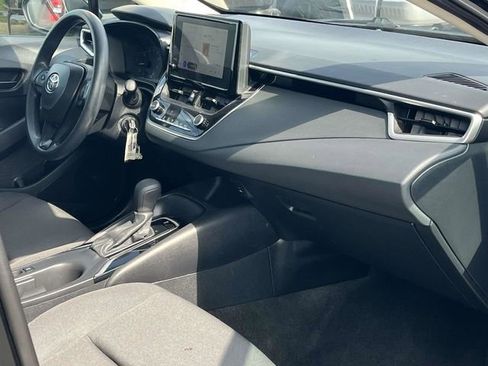 Used 2024 Toyota Corolla LE FWD image 23