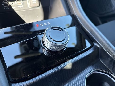 New 2025 Jeep Grand Cherokee L Laredo w/ Trailer Tow Package image 33