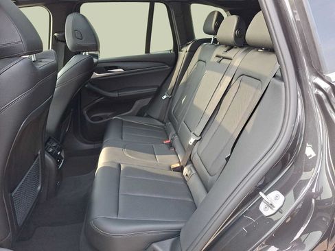 Used 2024 BMW X3 xDrive30i w/ Premium Package AWD/4WD image 7