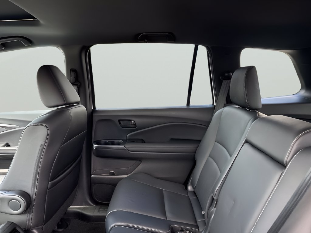 Certified 2023 Honda Passport EX-L image 22
