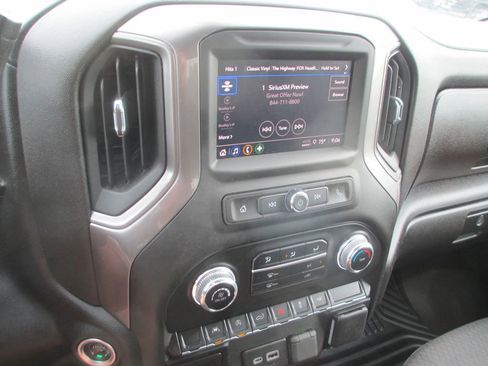 Used 2025 GMC Sierra 1500 Pro w/ Pro Value Package image 24