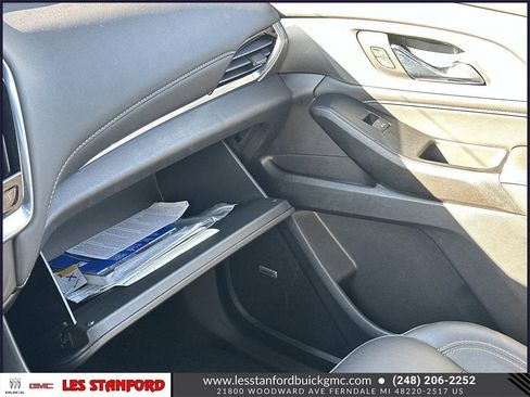 Certified 2023 Chevrolet Traverse LT w/ LT Premium Package image 35