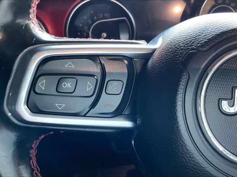 Used 2020 Jeep Wrangler Unlimited Rubicon AWD/4WD image 11