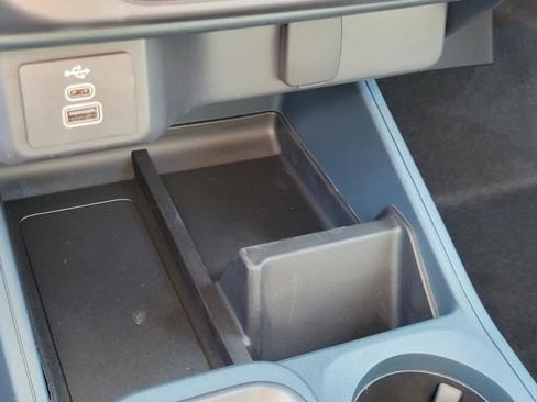 New 2025 Ford Maverick XL w/ Equipment Group 101A image 34