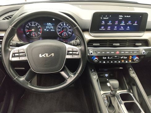 Used 2022 Kia Telluride EX w/ EX Premium Package FWD image 22