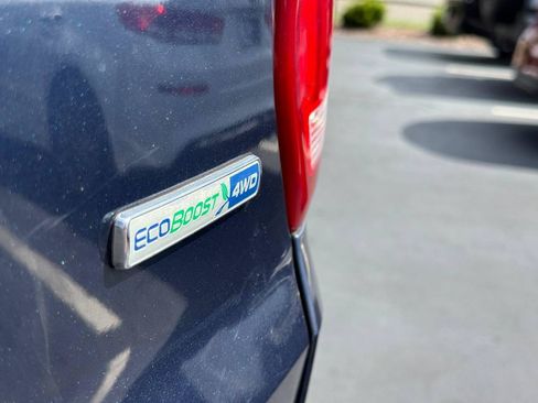 Used 2016 Ford Explorer Platinum AWD/4WD image 11