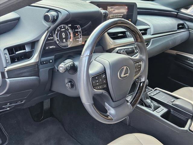 Used 2019 Lexus ES 350 w/ Premium Package FWD image 10