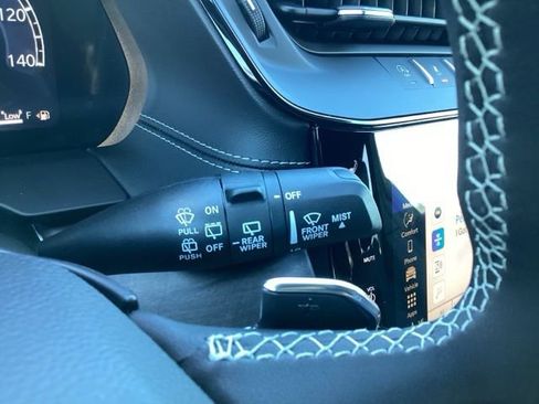 New 2026 Jeep Grand Cherokee L Limited w/ Limited Altitude Package AWD/4WD image 38