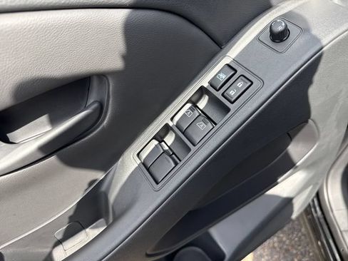 New 2026 Nissan Frontier SV w/ SV Convenience Package RWD image 11