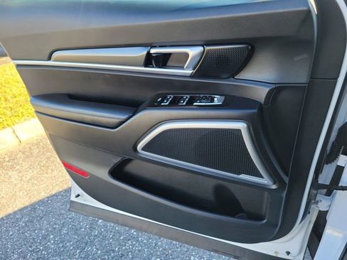 Used 2021 Kia Telluride S image 22