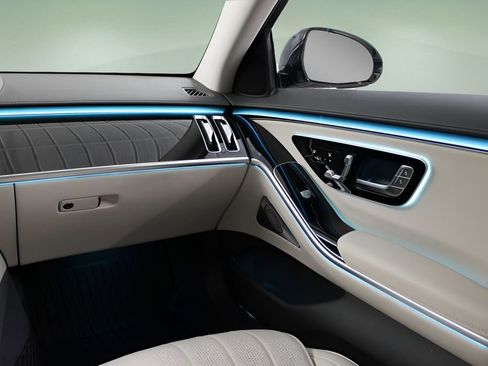 Used 2022 Mercedes-Benz S 500 4MATIC image 23