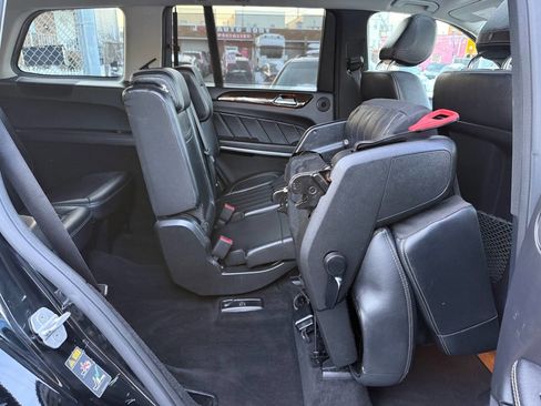 Used 2014 Mercedes-Benz GL 450 GL 450 4MATIC AWD 4dr SUV image 15