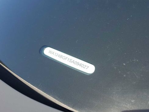 New 2025 Audi Q6 e-tron Premium Plus image 36