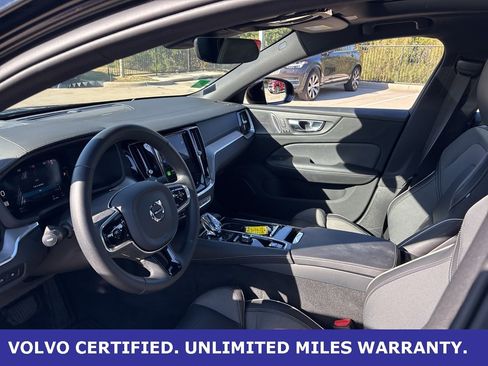 Certified 2023 Volvo S60 T8 Ultimate image 18