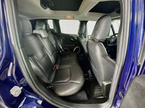 Used 2016 Jeep Renegade Limited AWD/4WD image 28