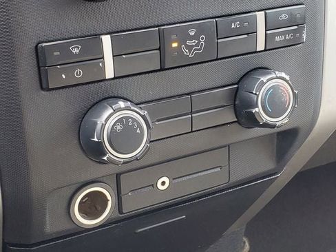 Used 2009 Ford F150 XLT AWD/4WD image 15