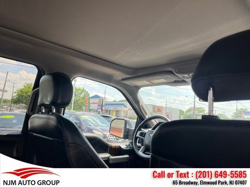Used 2019 Ford F150 Lariat w/ Equipment Group 502A Luxury AWD/4WD image 37