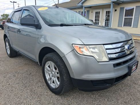 Used 2007 Ford Edge SE FWD image 2