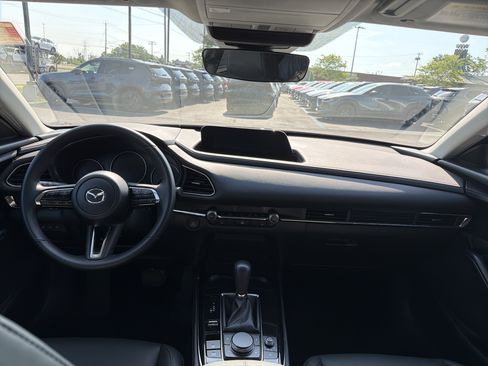 Used 2025 MAZDA CX-30 AWD 2.5 S w/ Preferred Package image 12