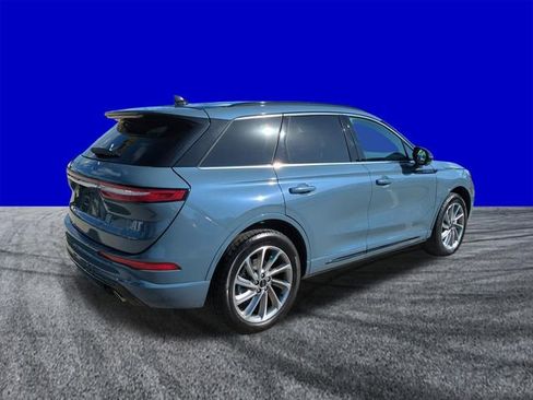 Used 2025 Lincoln Corsair Grand Touring w/ Equipment Group 302A AWD/4WD image 4