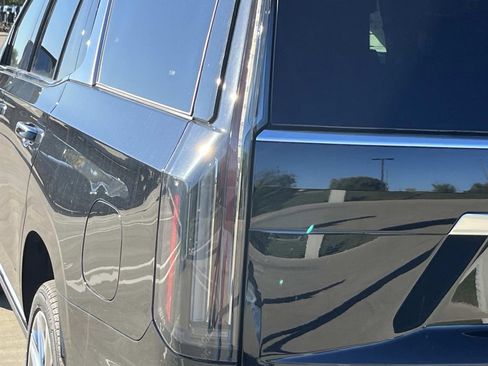 New 2026 Cadillac Escalade Luxury w/ Touring Package image 10