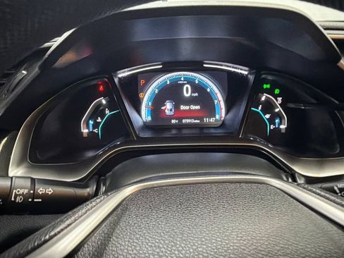 Used 2019 Honda Civic EX image 25