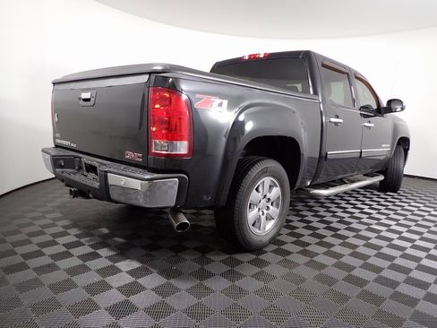 Used 2011 GMC Sierra 1500 SLE w/ Power Tech Package image 11