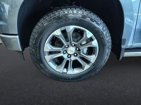 New 2026 Chevrolet Silverado 1500 High Country w/ Technology Package AWD/4WD image 18