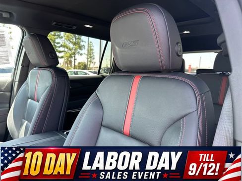 Certified 2024 Chevrolet Traverse RS w/ LPO, Floor Liner Package FWD image 10