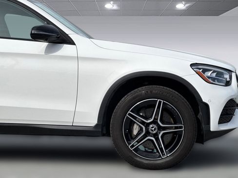 Certified 2022 Mercedes-Benz GLC 300 4MATIC image 36