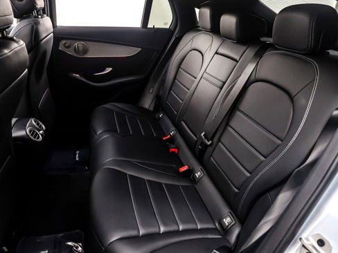 Used 2023 Mercedes-Benz GLC 300 4MATIC Coupe image 9