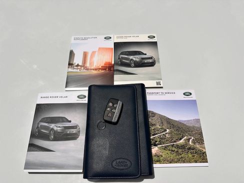 Used 2019 Land Rover Range Rover Velar S AWD/4WD image 83