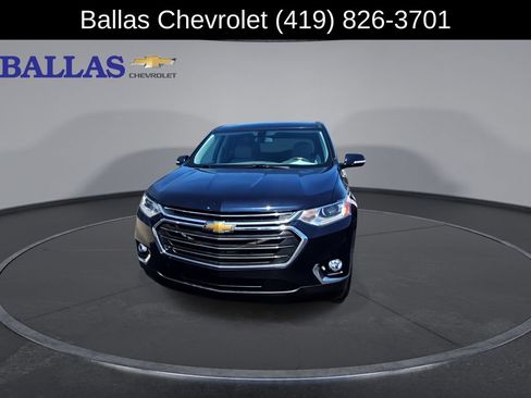 Used 2020 Chevrolet Traverse LT FWD image 3