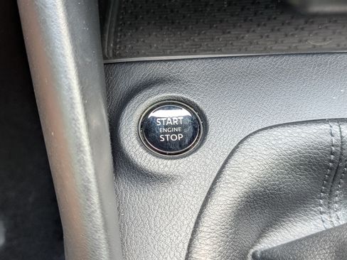 Used 2024 Nissan Z Performance w/ Floor Mat Package RWD image 31