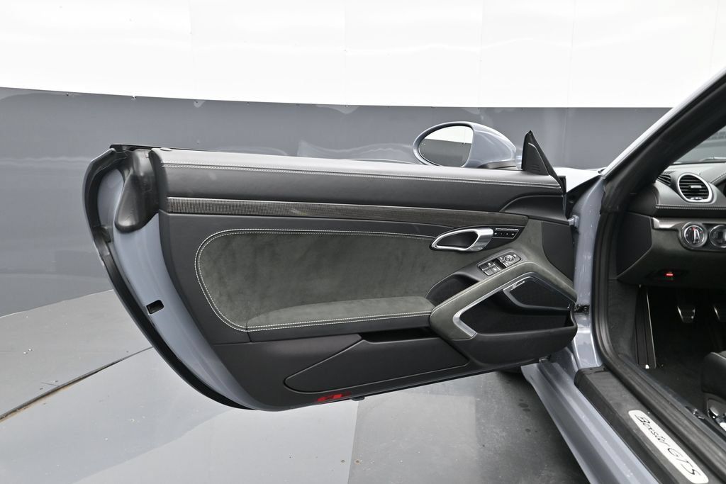 Certified 2023 Porsche 718 Boxster GTS RWD image 8
