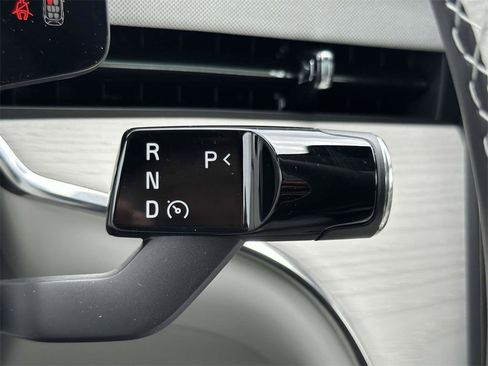 New 2025 Volvo EX90 Ultra image 9