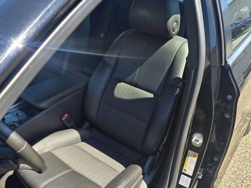 Used 2014 Chevrolet Impala LT w/ Convenience Package image 7