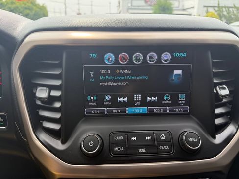 Used 2018 GMC Acadia Denali w/ Technology Package AWD/4WD image 18