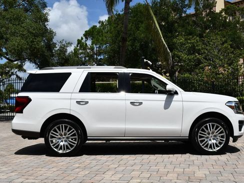 Used 2022 Ford Expedition Limited AWD/4WD image 36